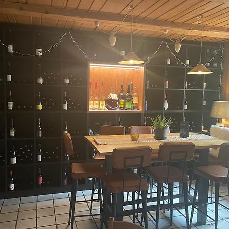 Auberge De La Perdrix Hauterive-la-Fresse 외부 사진