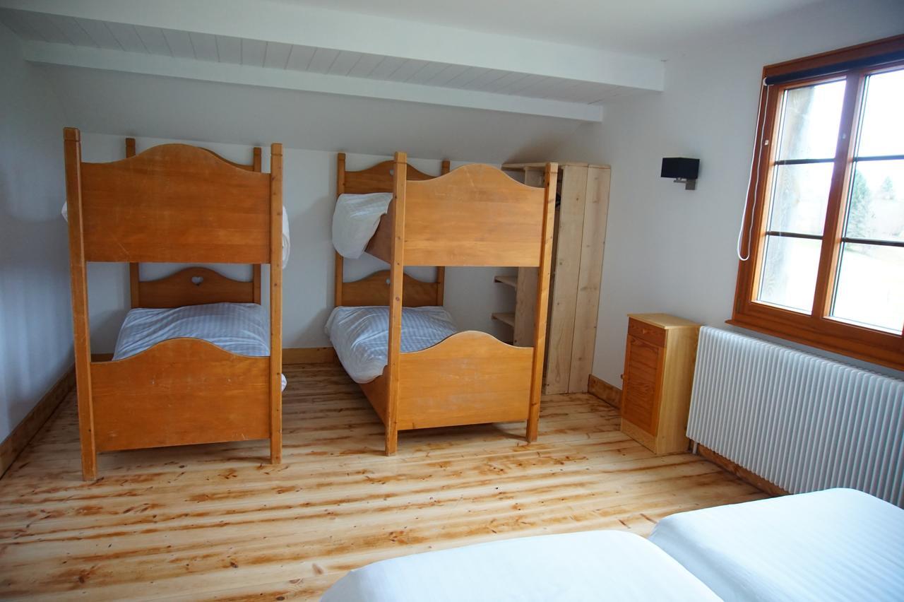 Auberge De La Perdrix Hauterive-la-Fresse 외부 사진