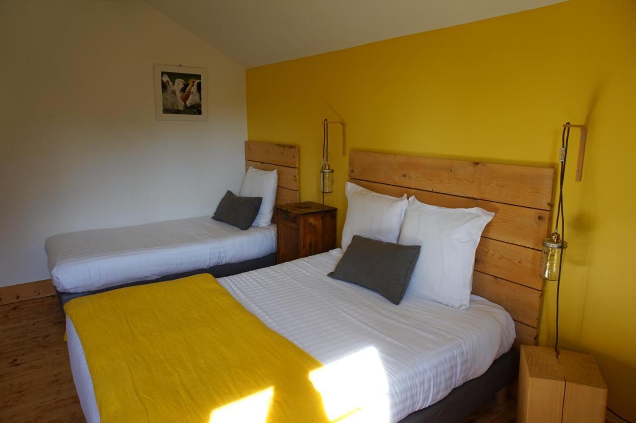 Auberge De La Perdrix Hauterive-la-Fresse 외부 사진