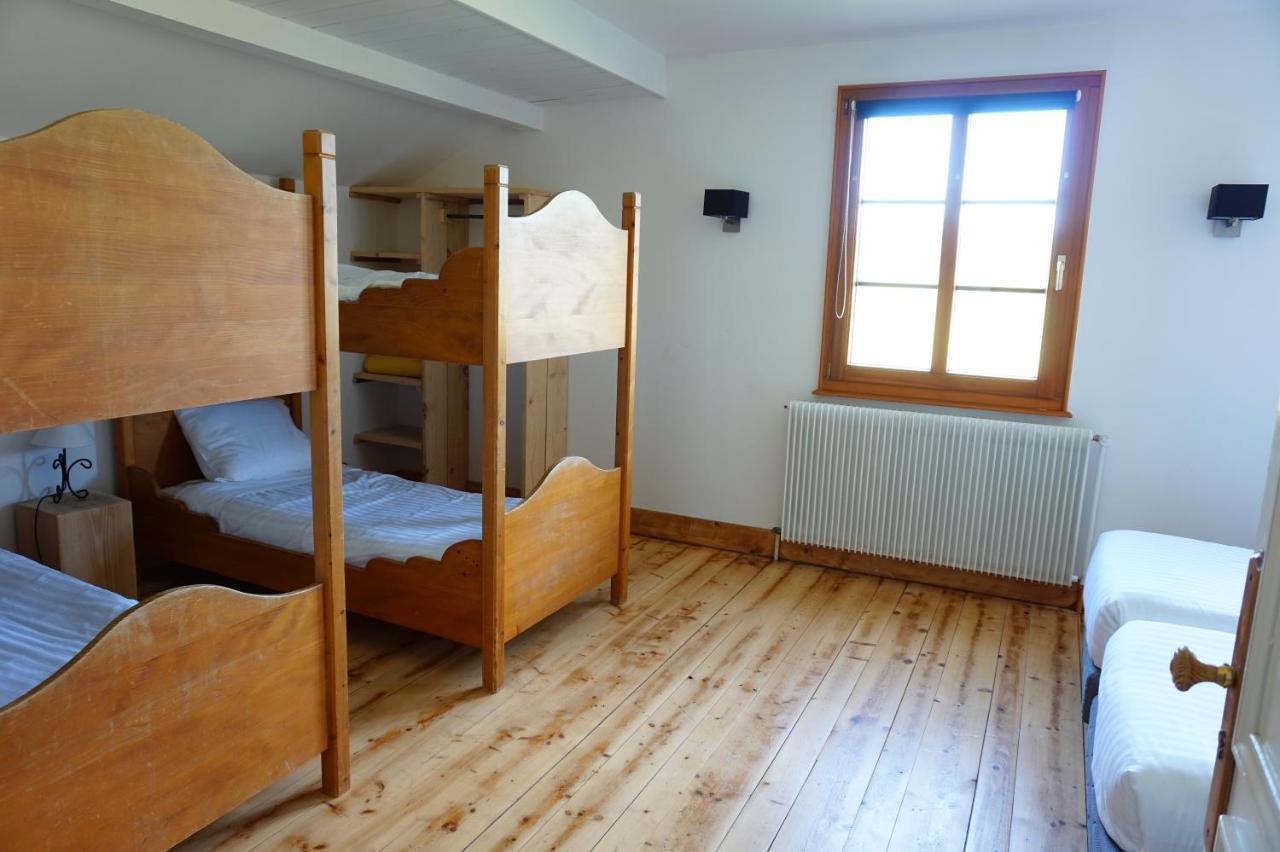 Auberge De La Perdrix Hauterive-la-Fresse 외부 사진